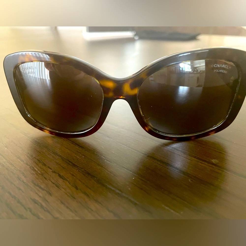 Chanel sunglasses 5322 c.1172/S9